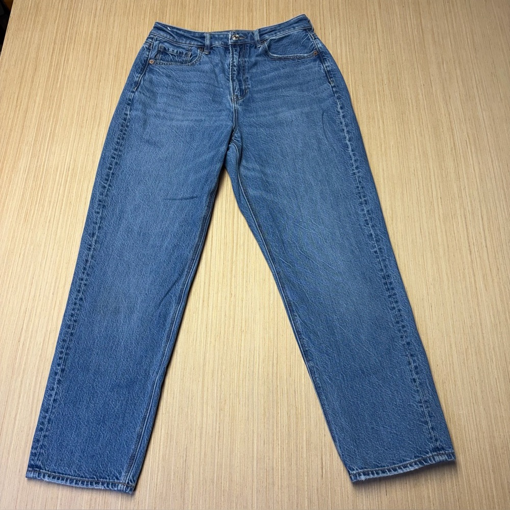 American Eagle Mom Straight Jean Womens 8 Comfort Stretch Waistband High Rise